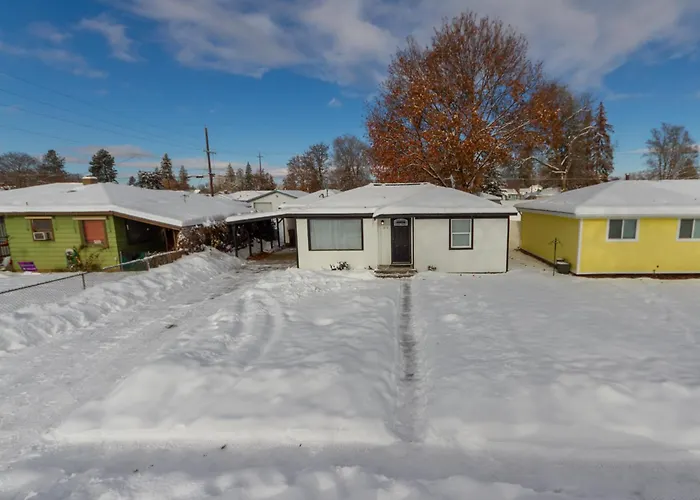 Adorable 2 Bd 1 Bth Home Minutes Away From Gonzaga