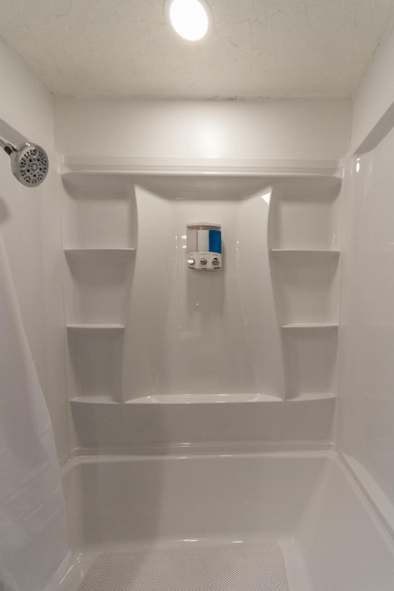 Adorable 2 Bd 1 Bth Minutes Away From Gonzaga